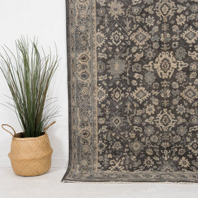 Jalynisse - Vintage Turkish Area Rug