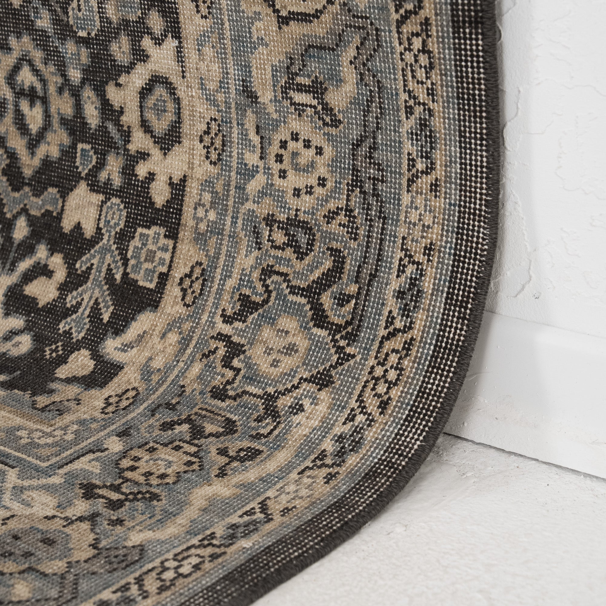 Jalynisse - Vintage Turkish Area Rug