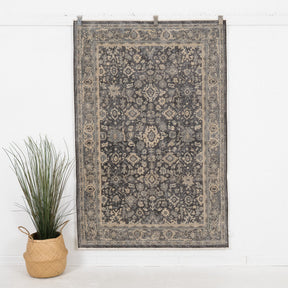 Avionara - Vintage Turkish Small Rug