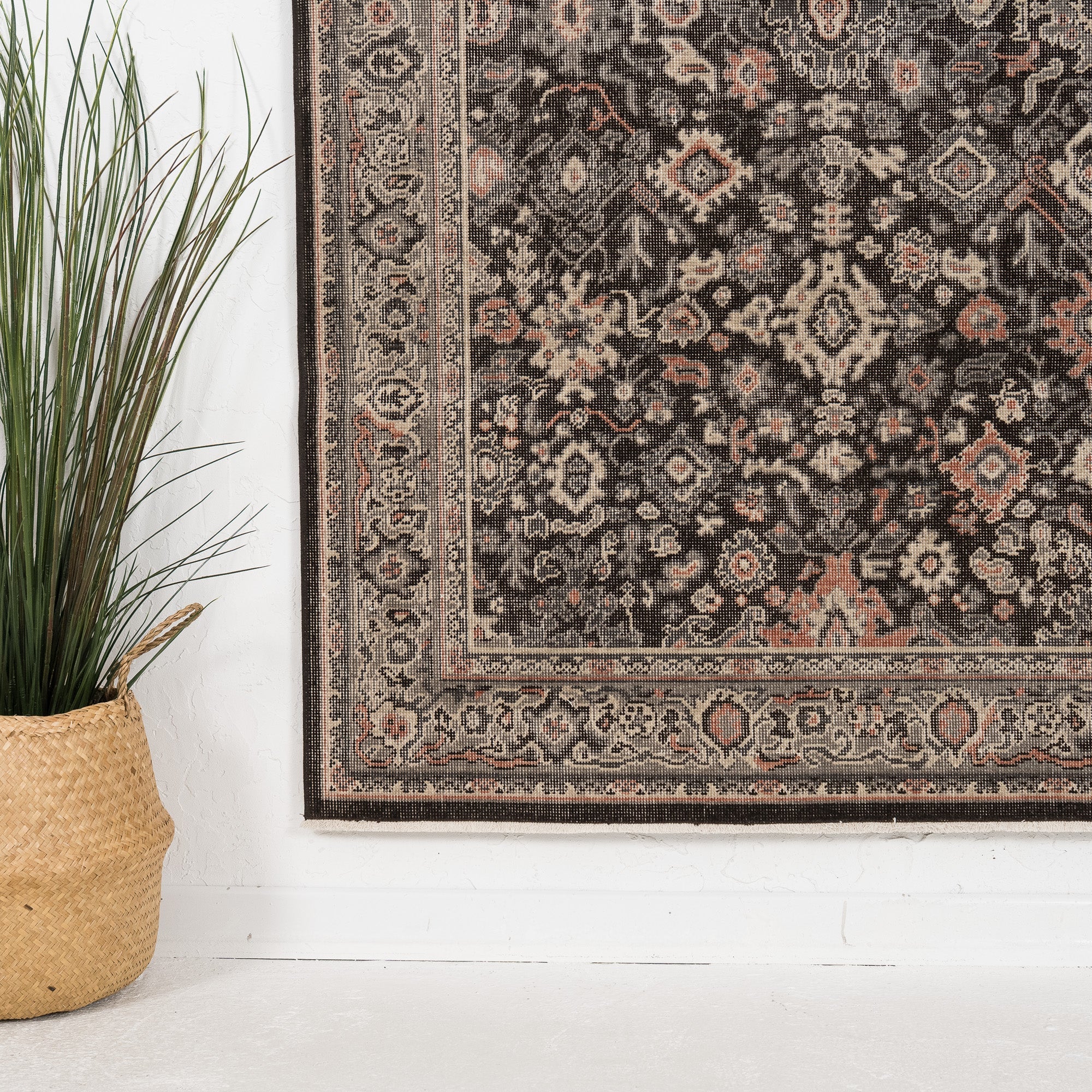 Elyrisse - Vintage Turkish Small Rug