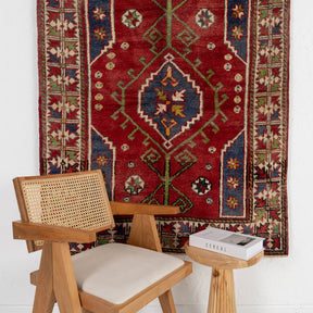 Vintage red 4x5 accent rug - adds charm to the living room, bedroom, office, entryway, dining room