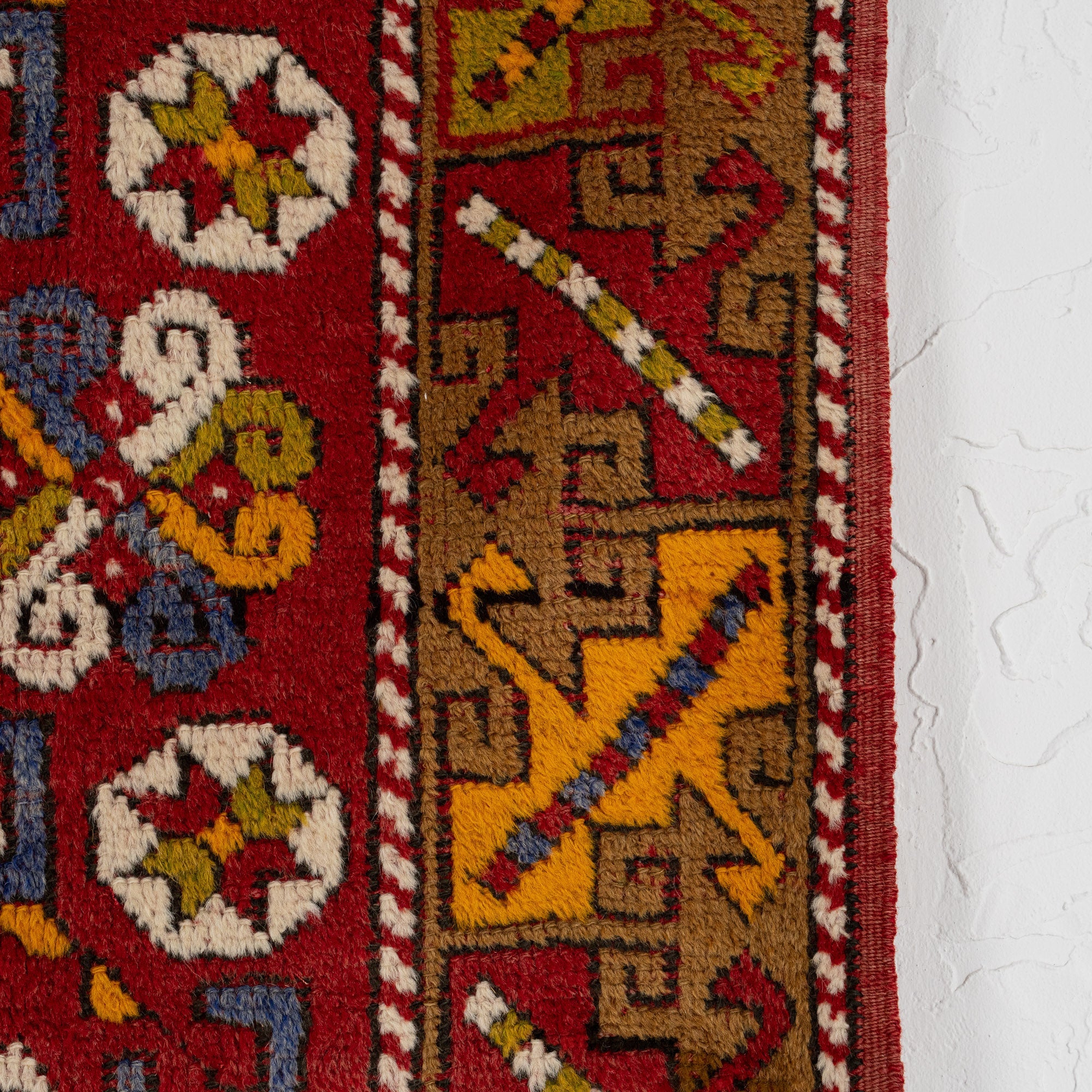 Elsinora - Living Room Rug, Elegant & Unique