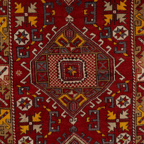 Authentic 4x6 accent rug from turkish, in subtle red tones