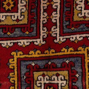 Authentic 4x6 accent rug from turkish, in subtle red tones