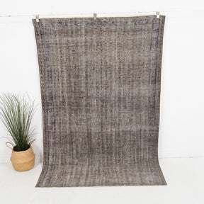 Thesaria - Vintage Turkish Area Rug