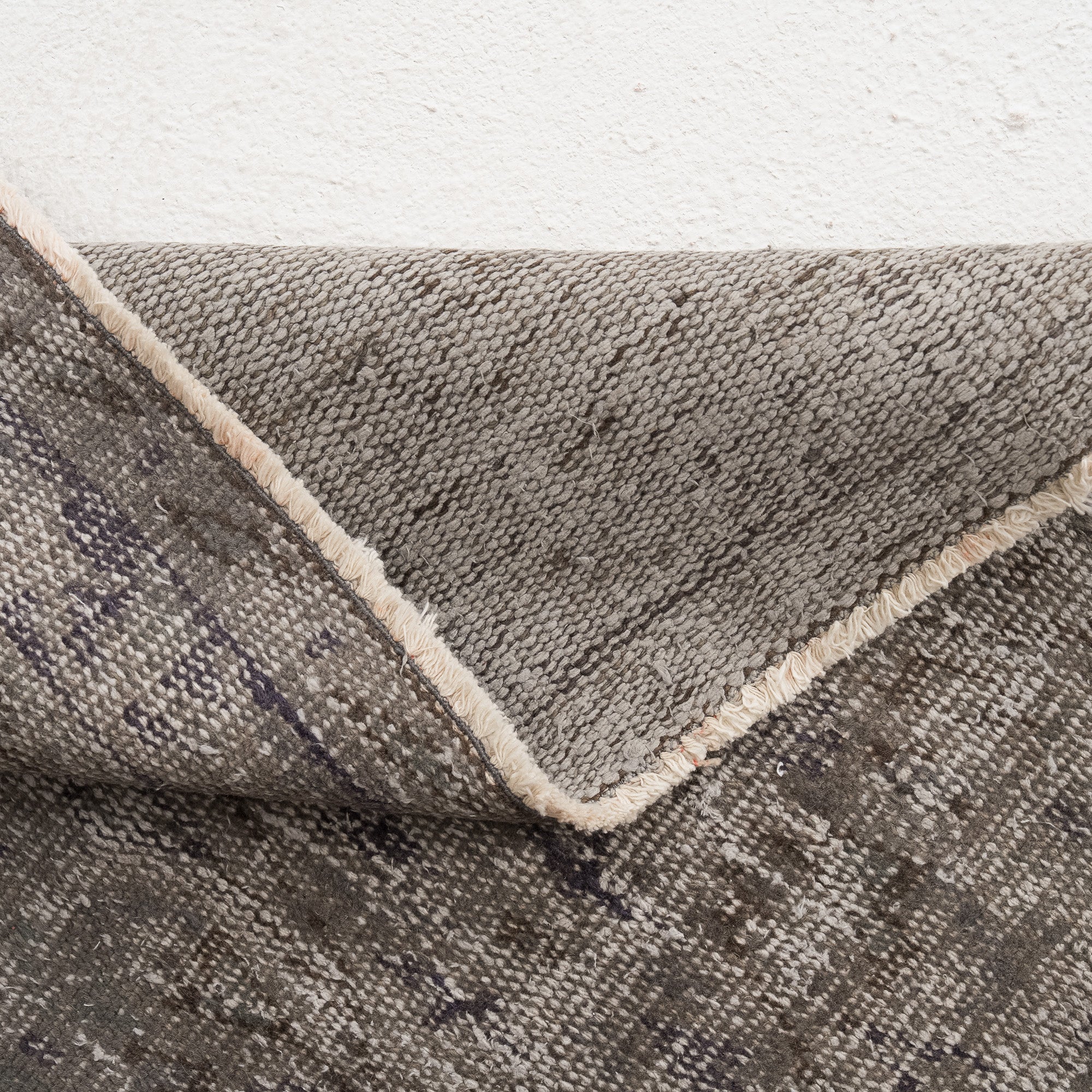 Thesaria - Vintage Turkish Area Rug