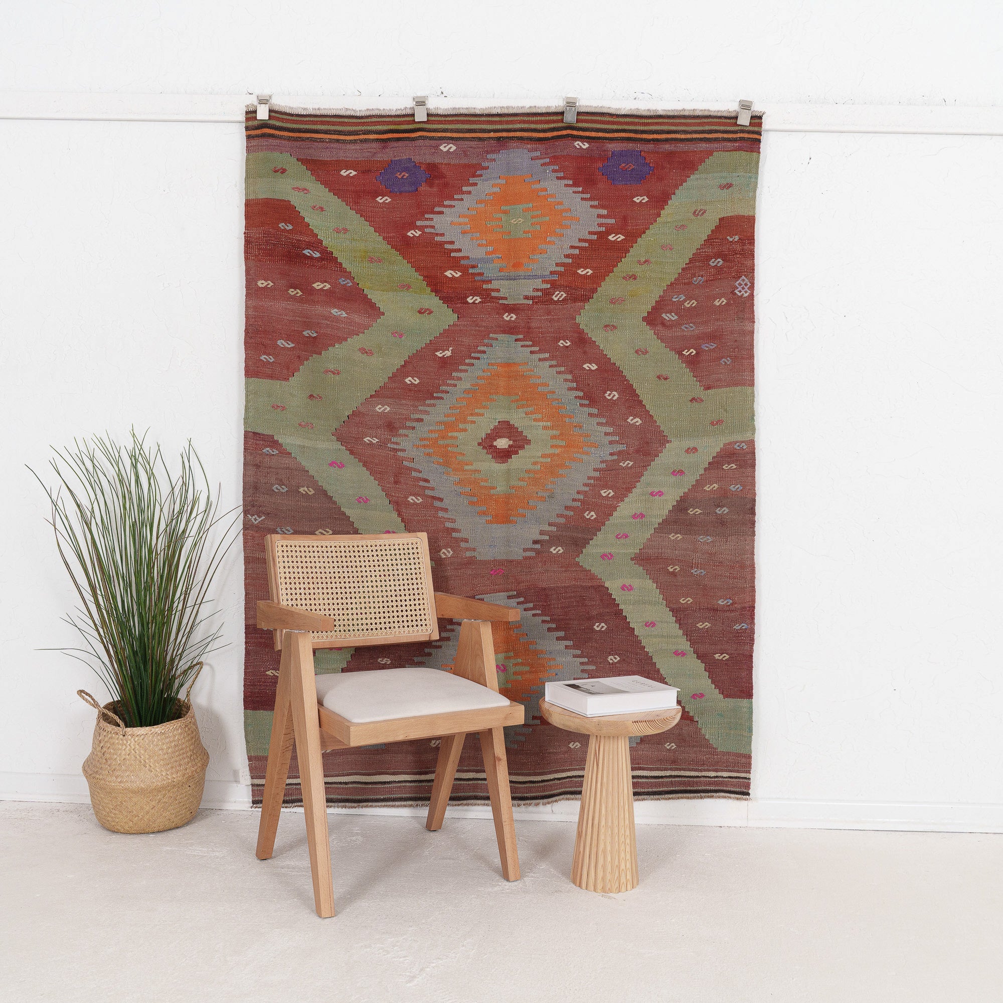 Qaelinis - Vintage Turkish Small Rug