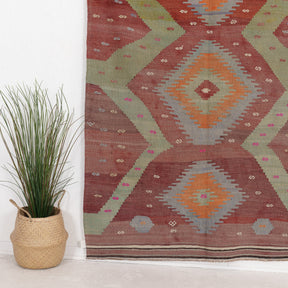 Qaelinis - Vintage Turkish Small Rug