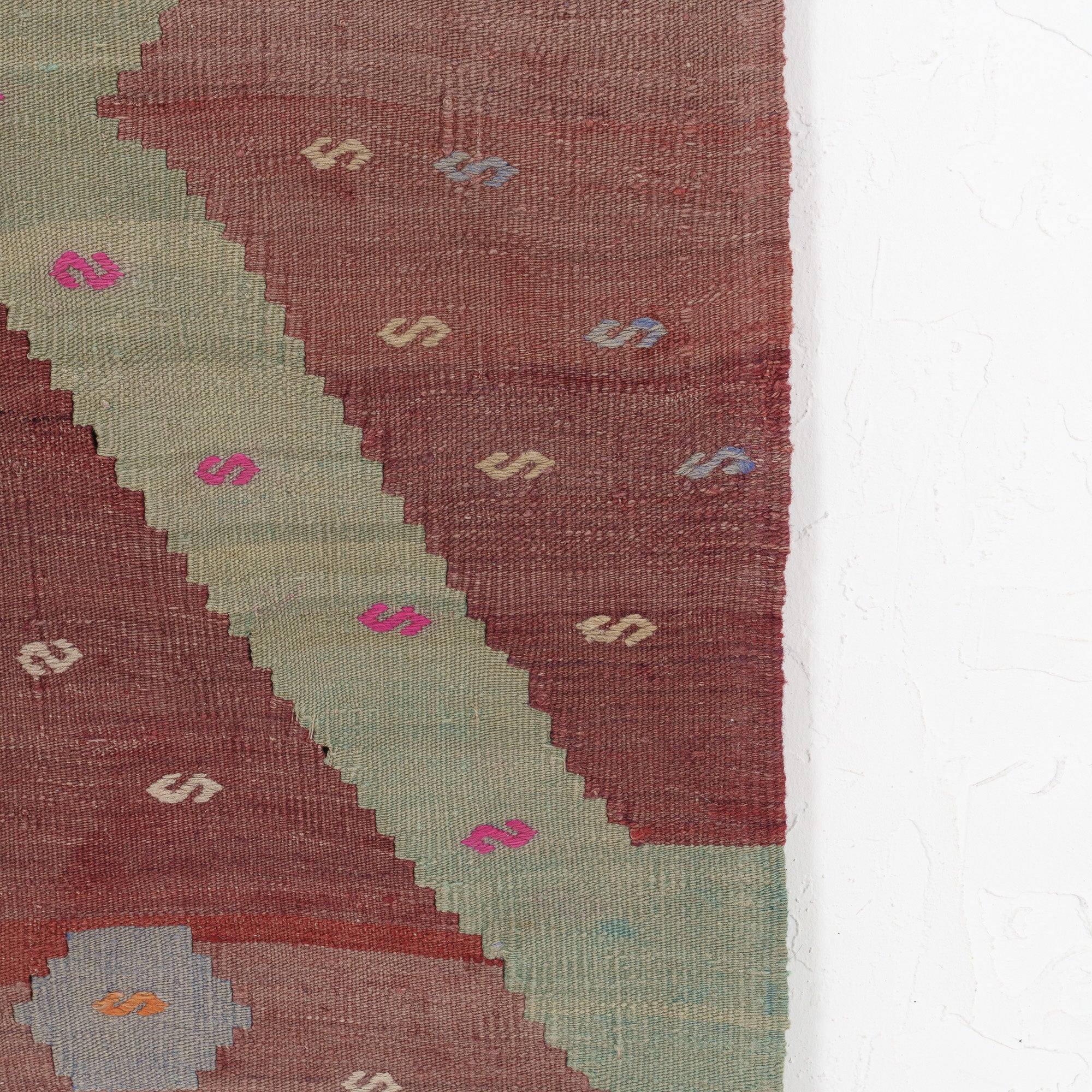 Qaelinis - Vintage Turkish Small Rug