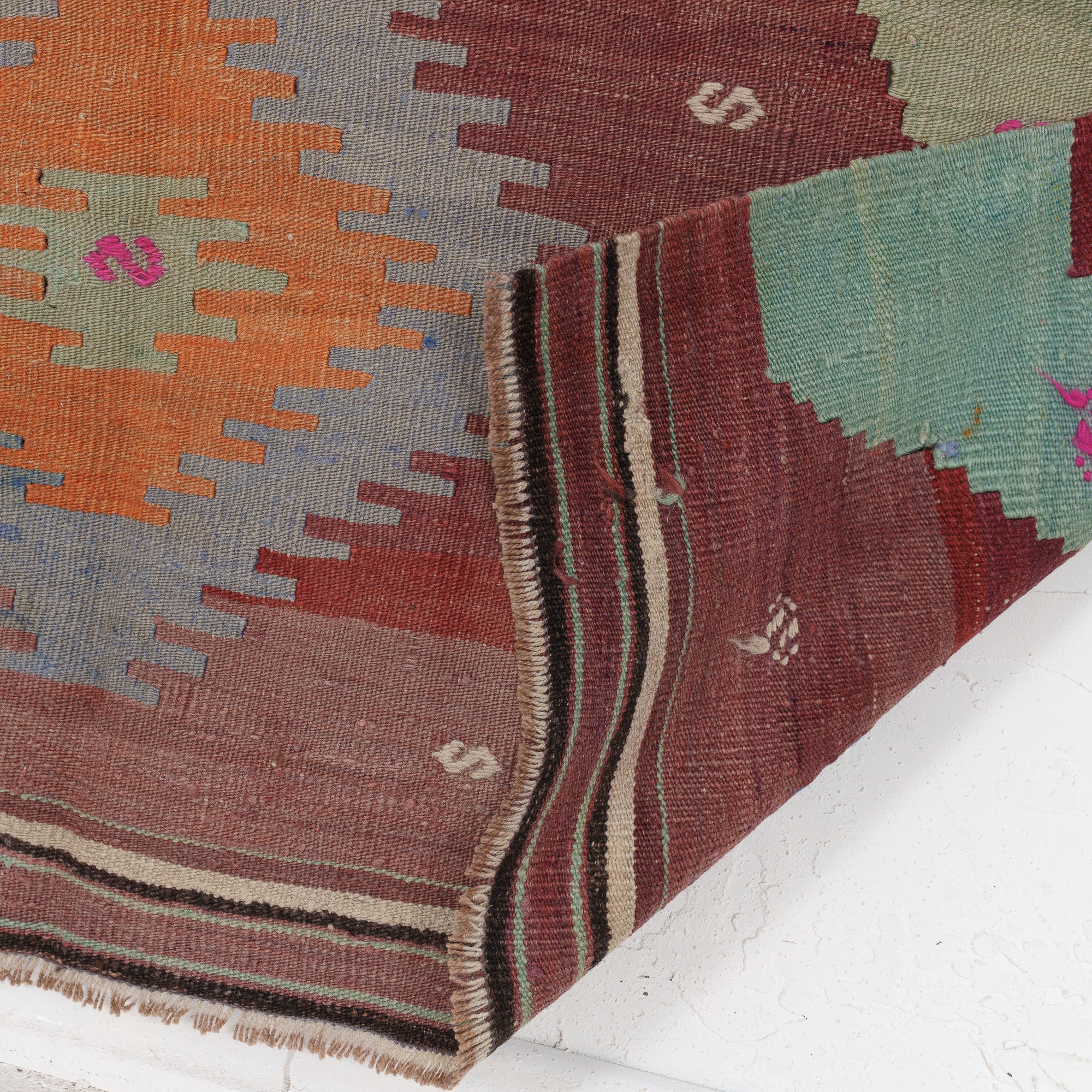 Qaelinis - Vintage Turkish Small Rug