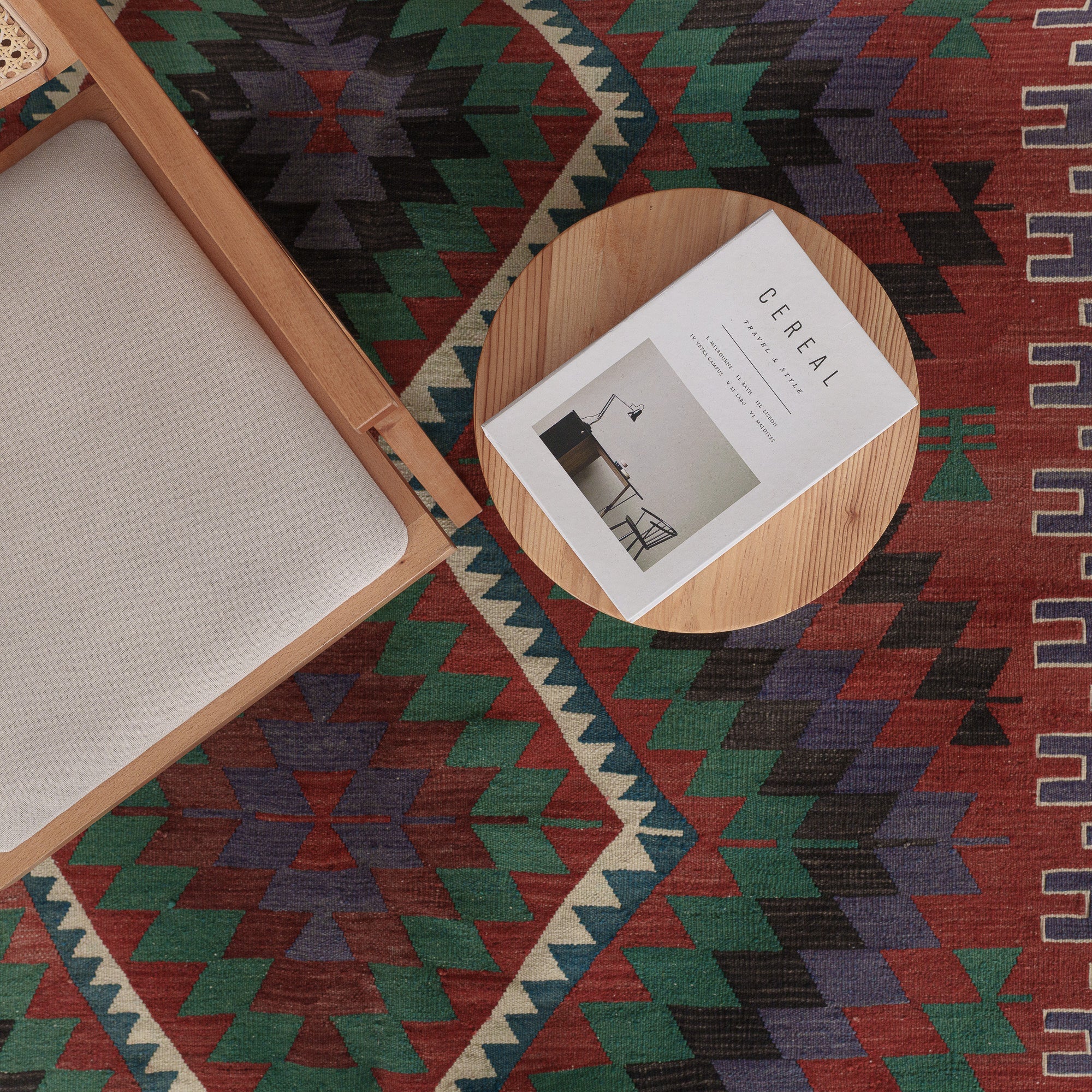 Qaelinin - Vintage Turkish Area Rug