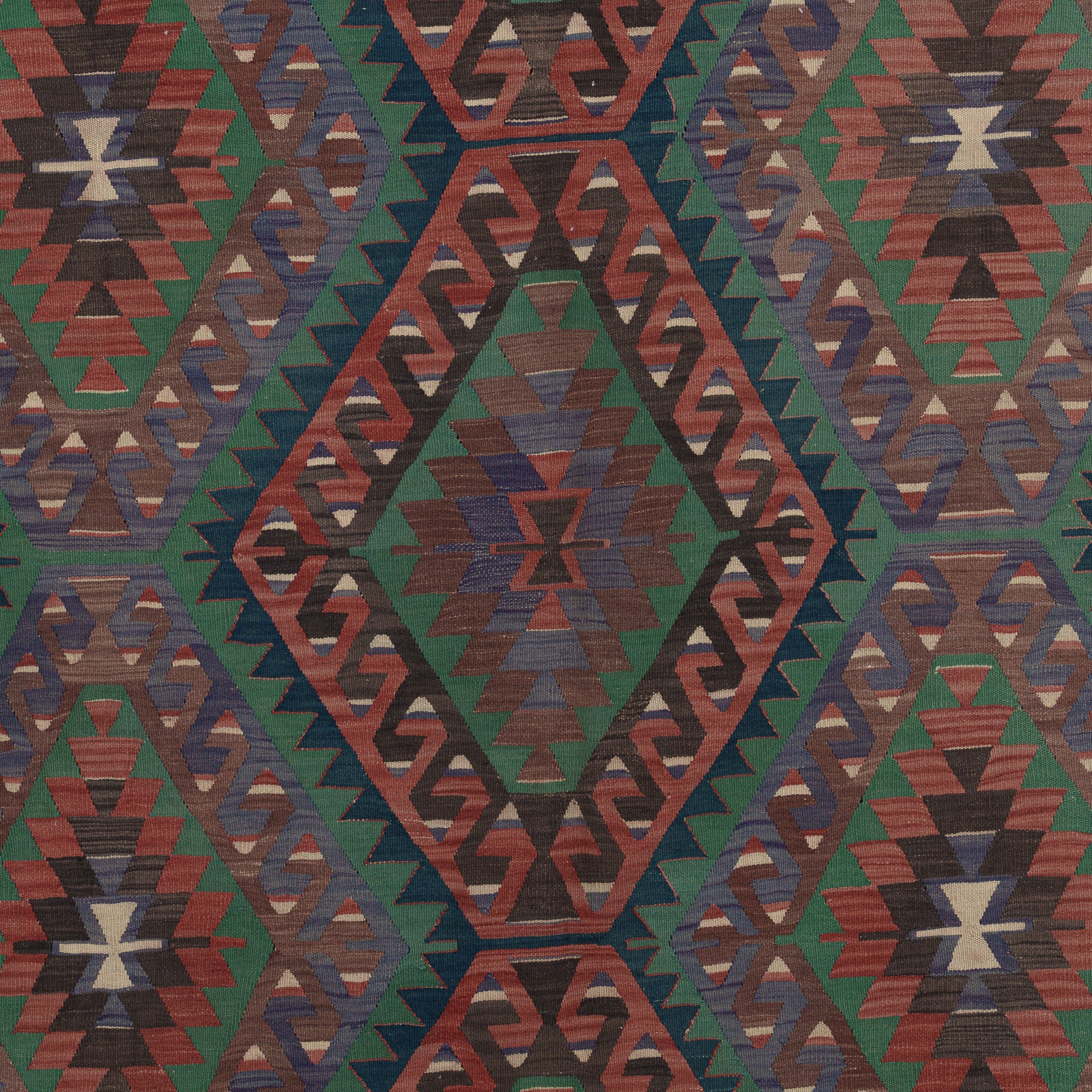 Qaelinaria - Vintage Turkish Area Rug