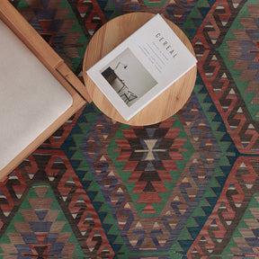 Qaelinaria - Vintage Turkish Area Rug