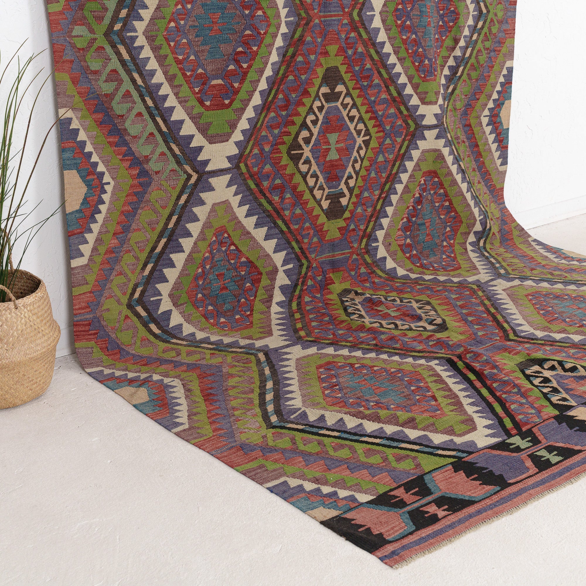 Raelisa - Vintage Turkish Area Rug