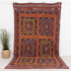 Taelysin - Vintage Turkish Area Rug