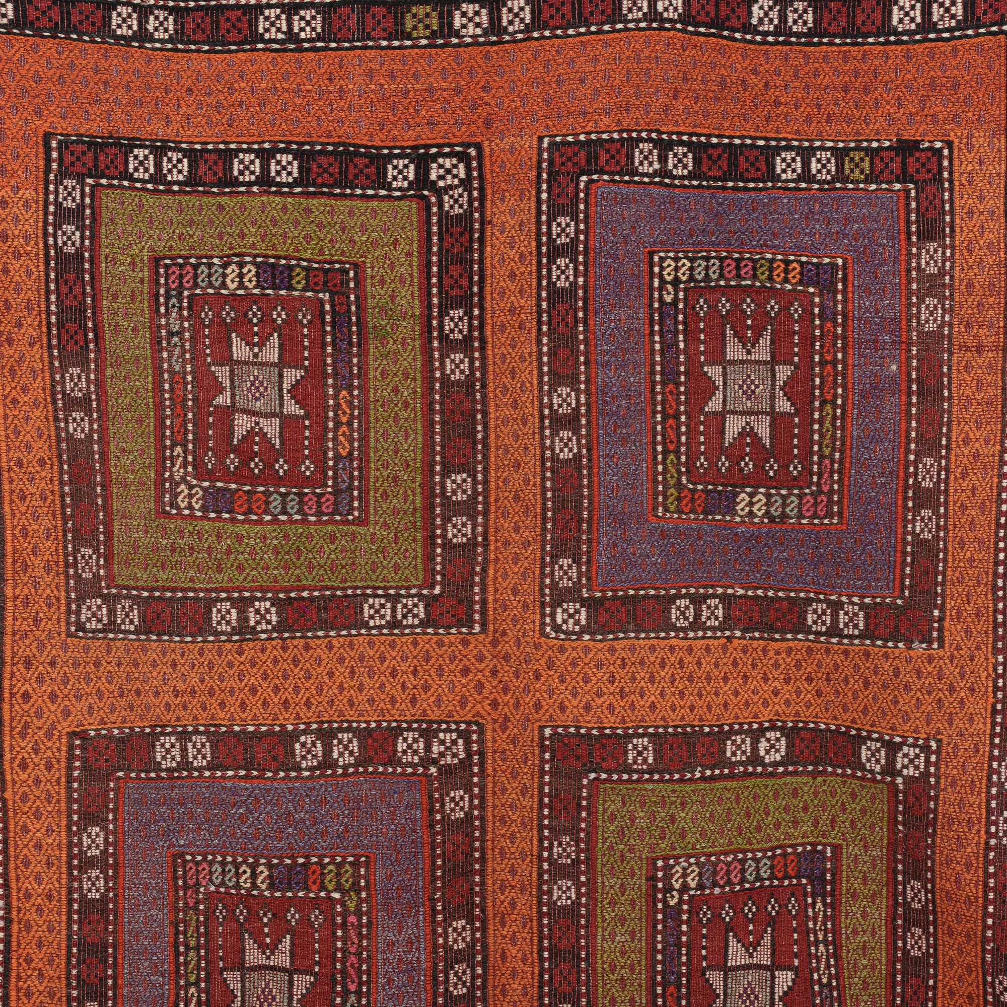 Taelysin - Vintage Turkish Area Rug