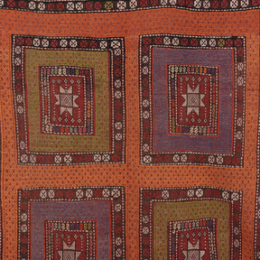 Taelysin - Vintage Turkish Area Rug