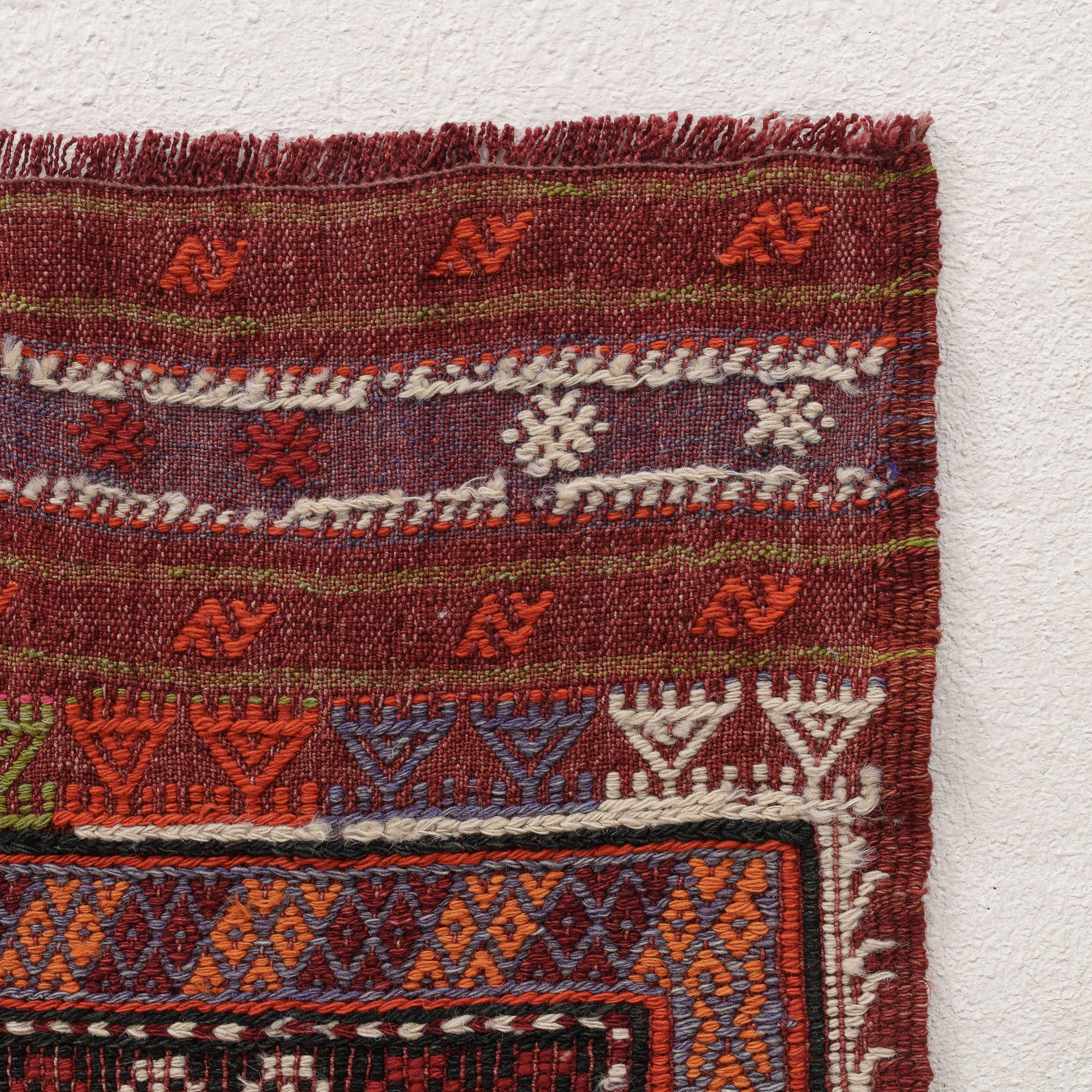 Taelysin - Vintage Turkish Area Rug