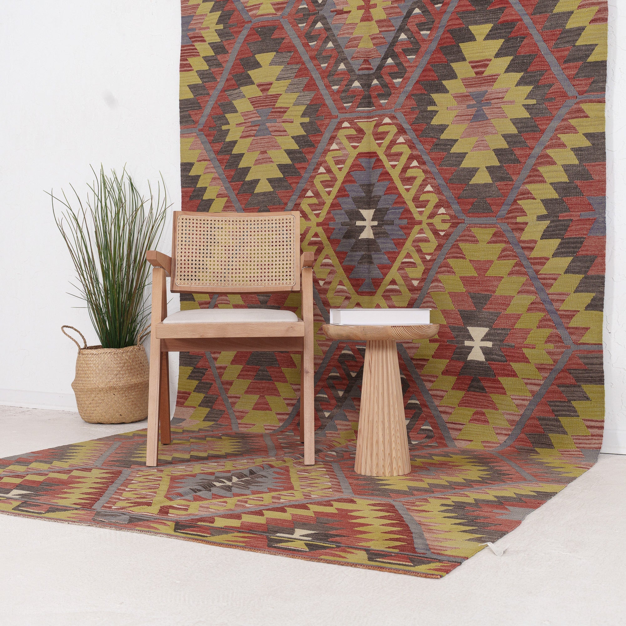 Orielara - Vintage Turkish Area Rug