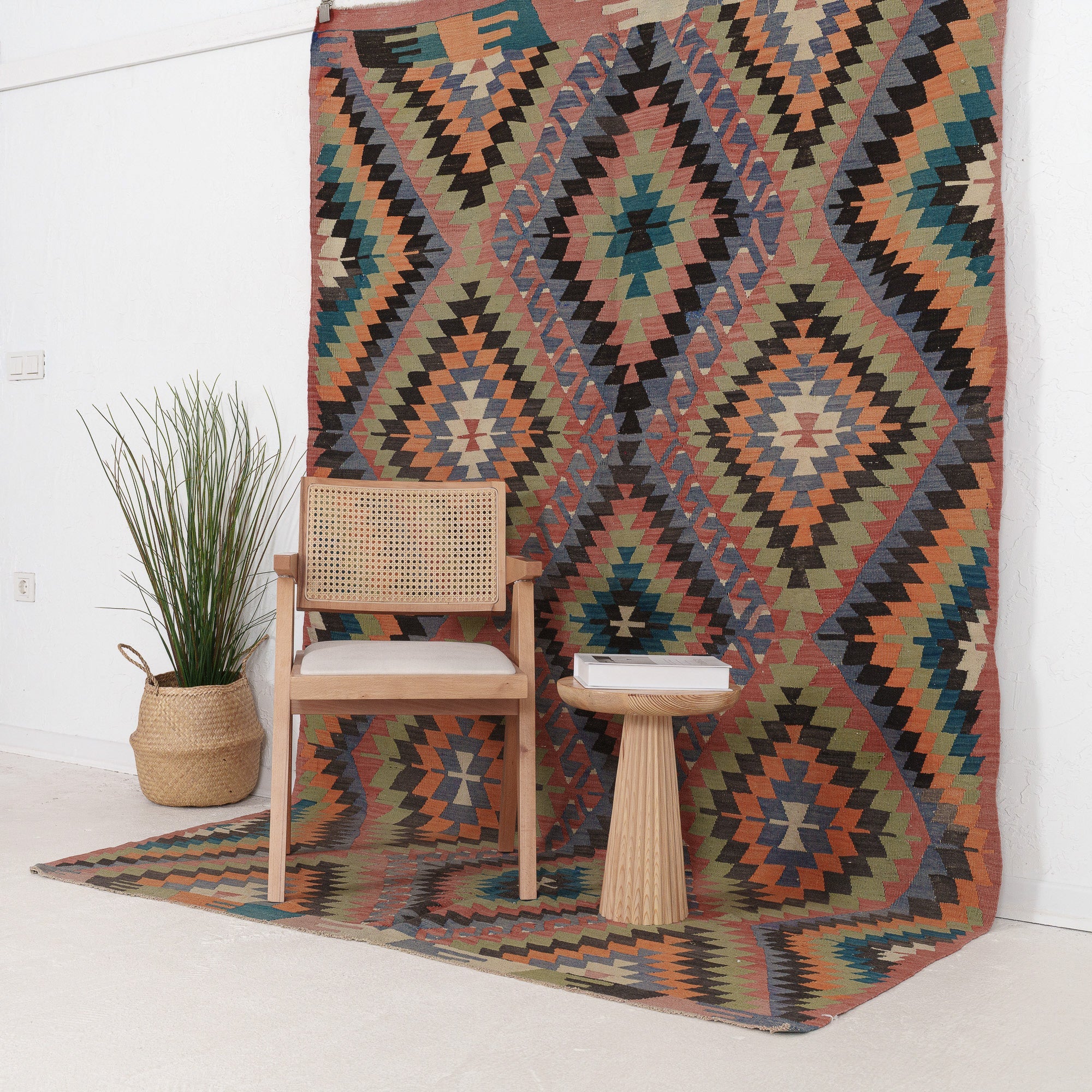 Qaeliness - Vintage Turkish Area Rug