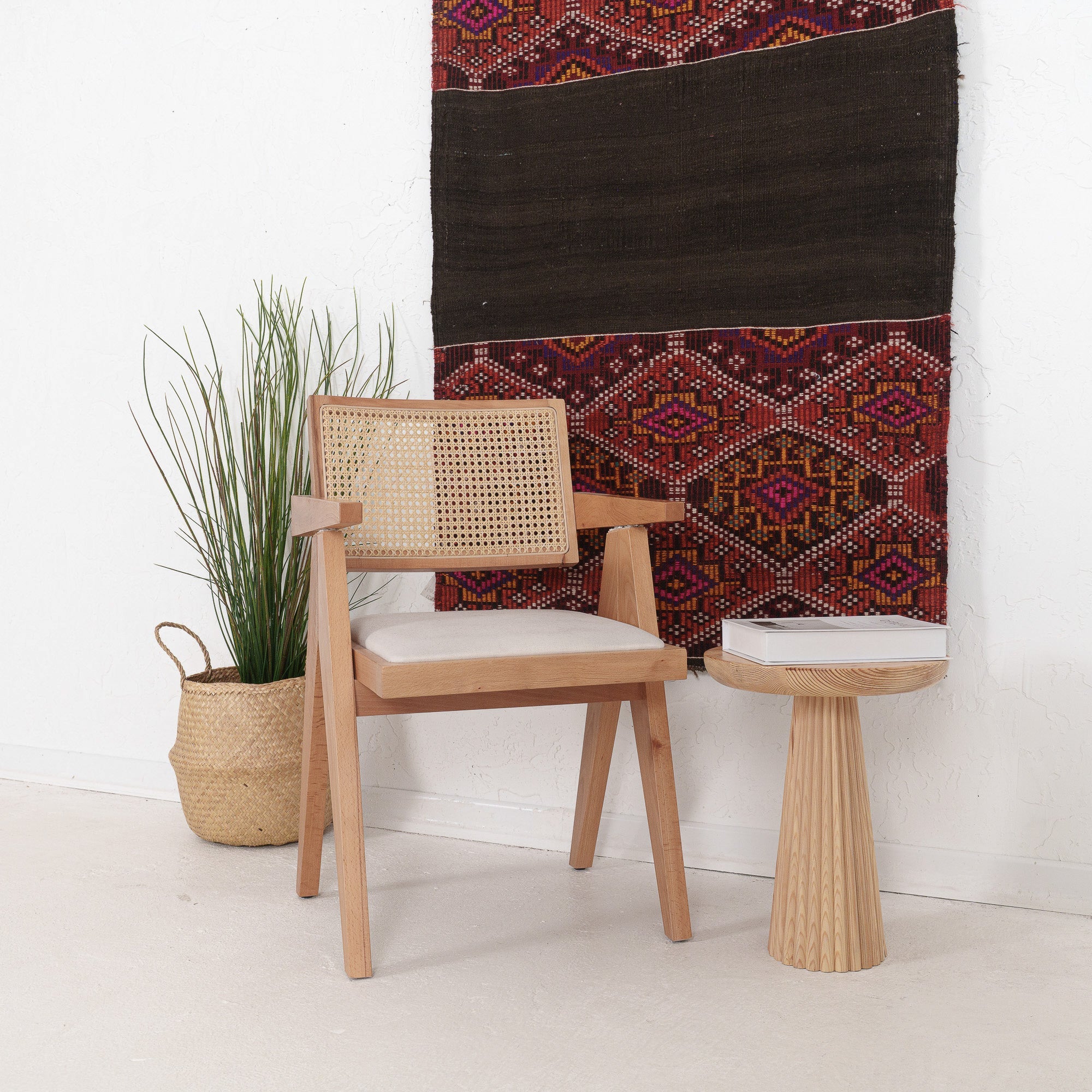 Raelisin - Vintage Turkish Small Rug