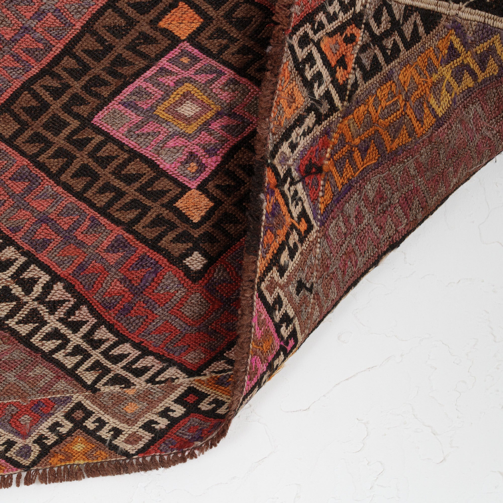 Paerisaria - Vintage Turkish Small Rug