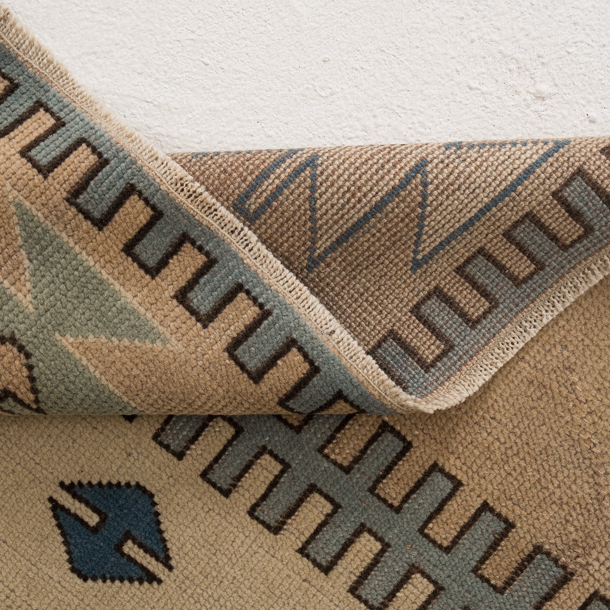 Velorisa - Vintage Turkish Area Rug