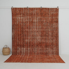 orange vintage 7x10 area rug - perfect for the living room, bedroom, dining room, entryway, office