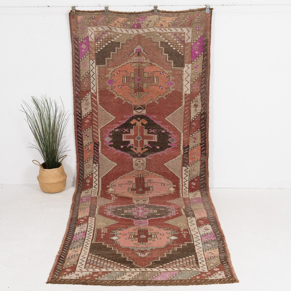 Sorelyra - Vintage Turkish Runner Rug
