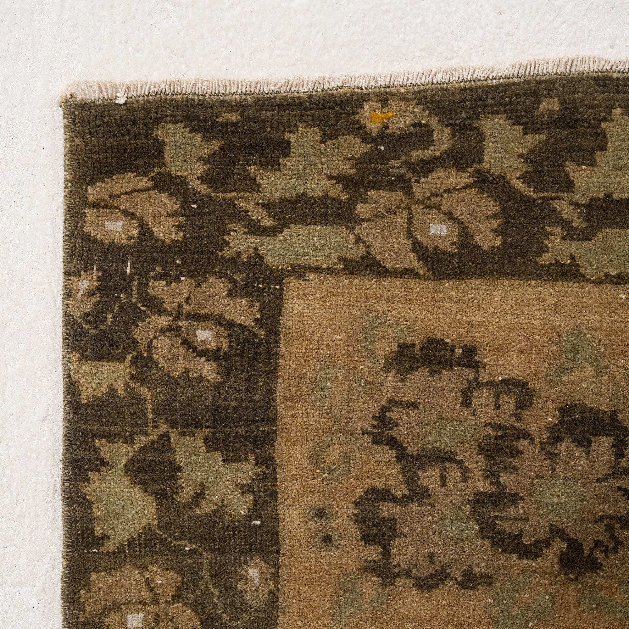 Maevyra - Vintage Turkish Area Rug