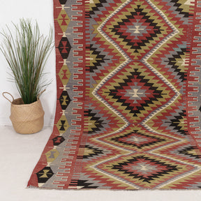 Raelisis - Vintage Turkish Area Rug