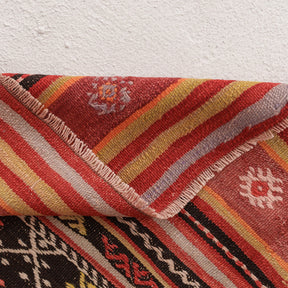 Vaelisena - Vintage Turkish Area Rug