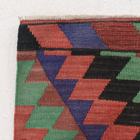 Vaelisara - Vintage Turkish Area Rug