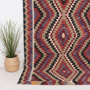 Waelinis - Vintage Turkish Area Rug