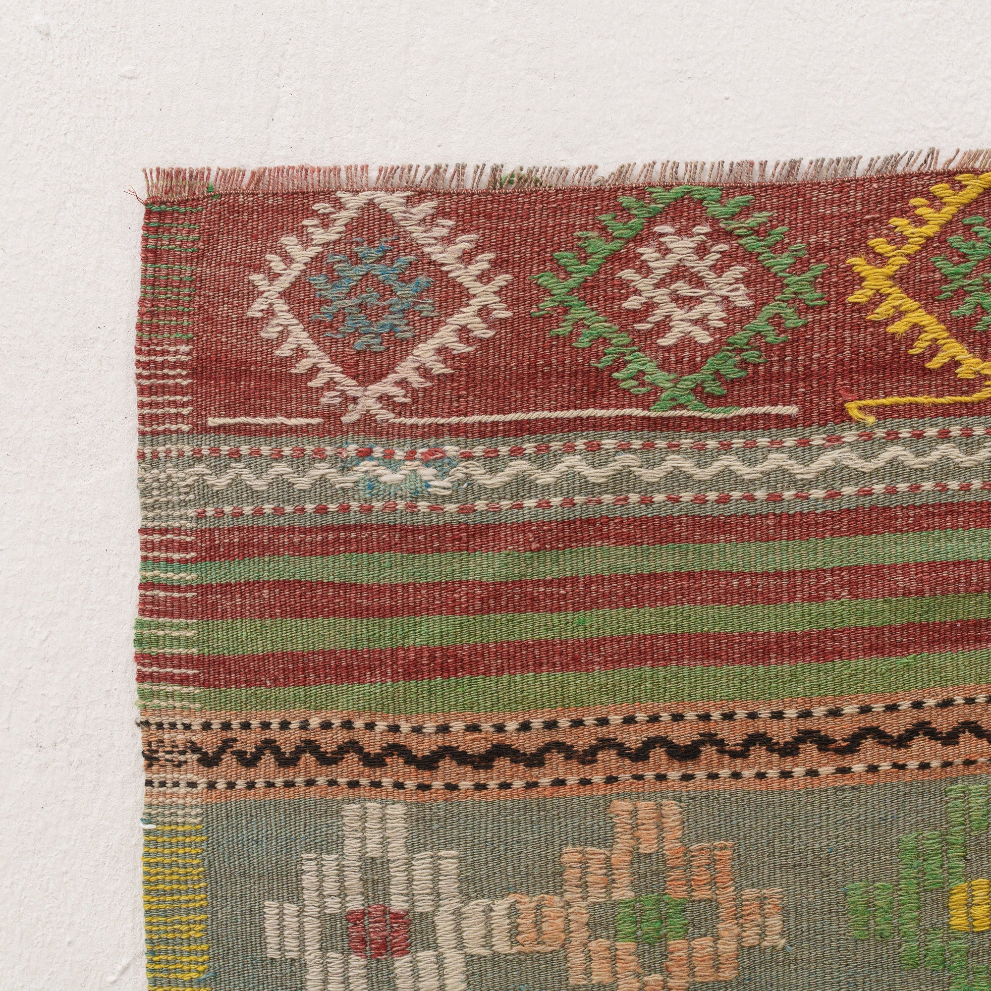 Waelinara - Vintage Turkish Area Rug