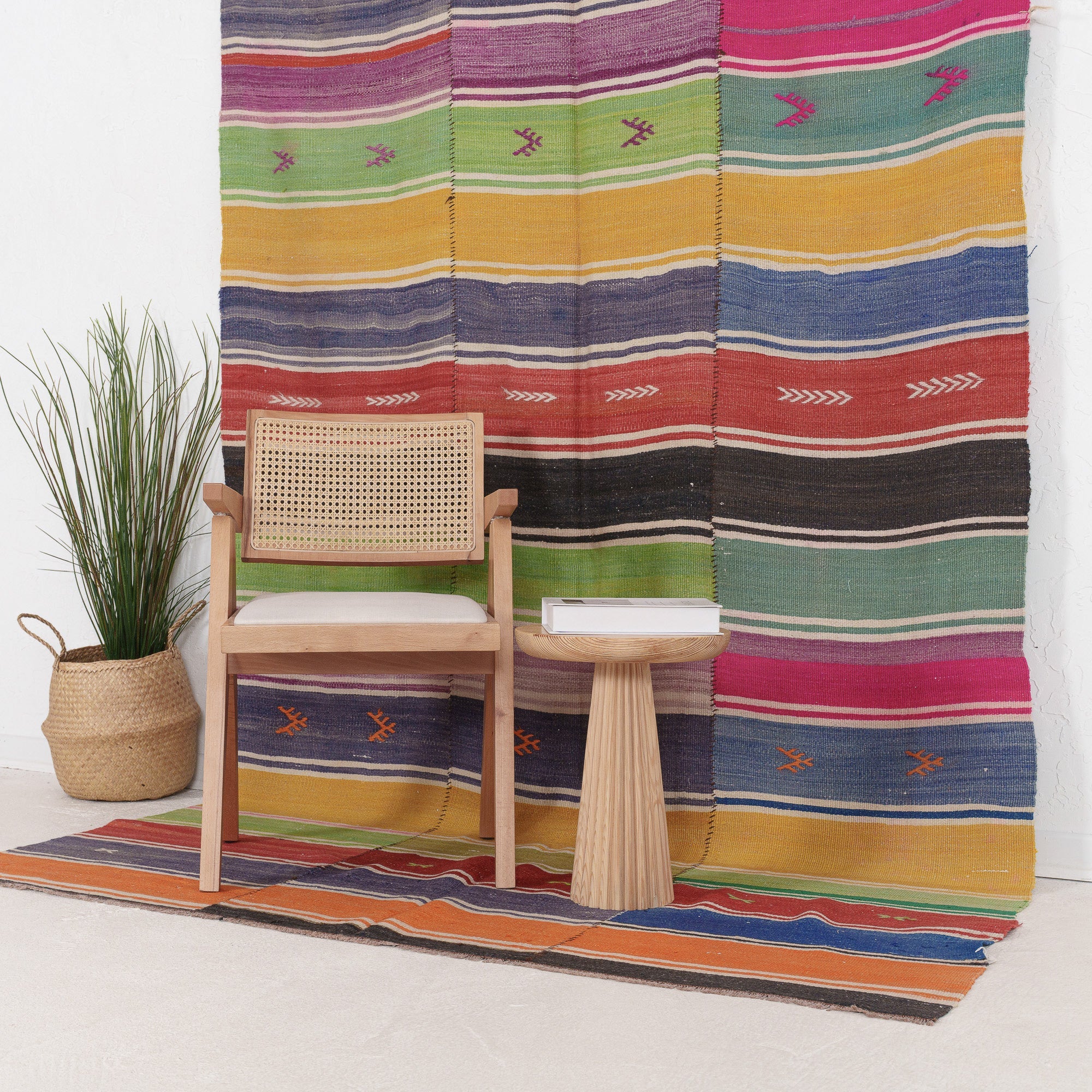 Taelysena - Vintage Turkish Area Rug