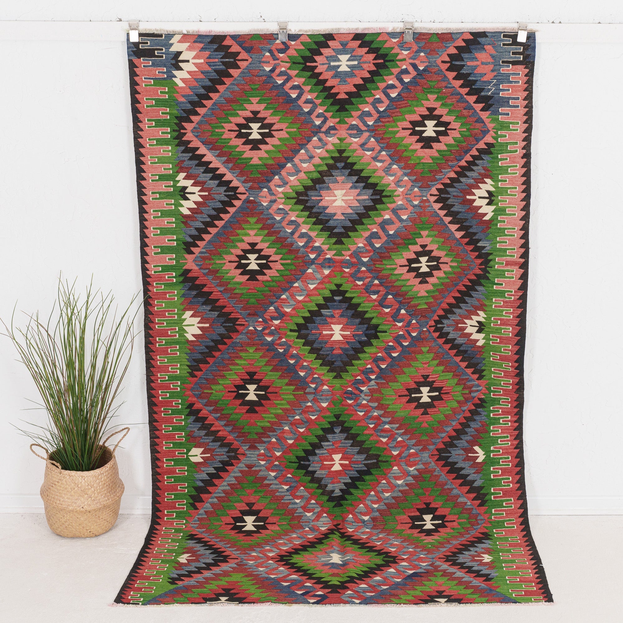 Vaelisin - Vintage Turkish Small Rug