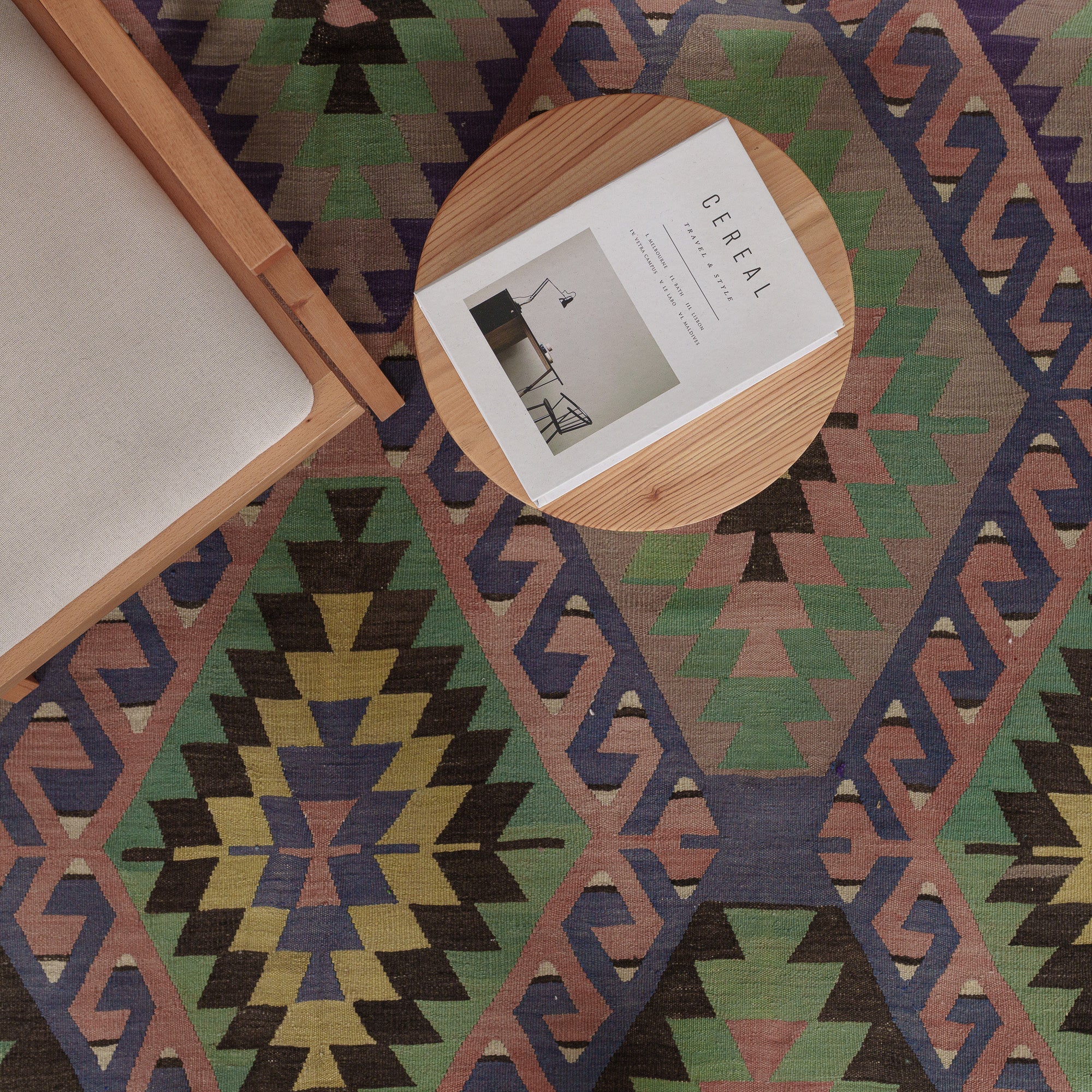 Saeriness - Vintage Turkish Area Rug