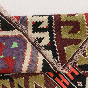 Waeliness - Vintage Turkish Area Rug