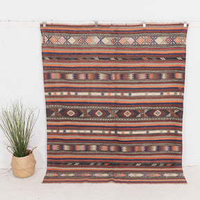 Xaerisa - Vintage Turkish Area Rug