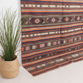 Xaerisa - Vintage Turkish Area Rug