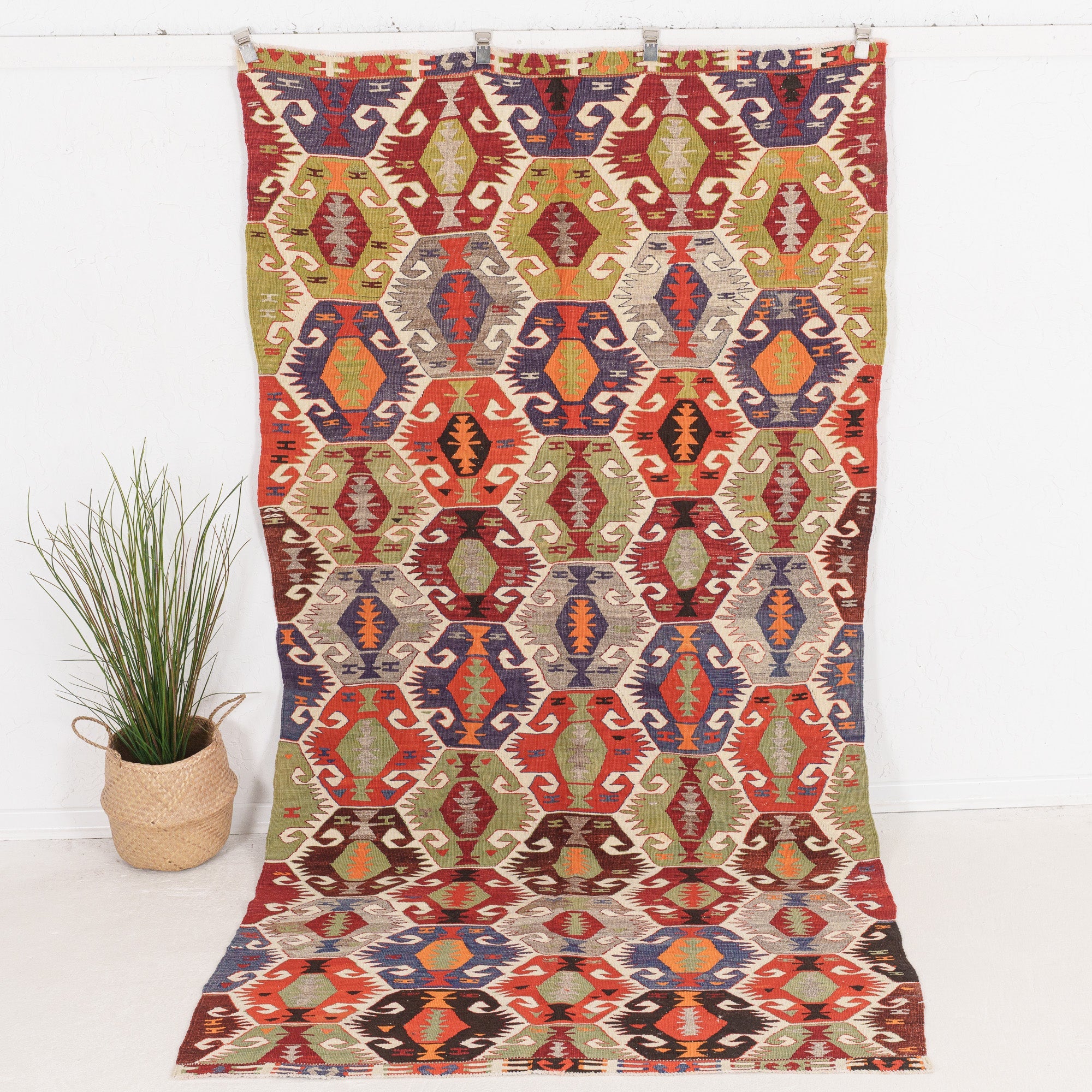 Vaelisa - Vintage Turkish Area Rug