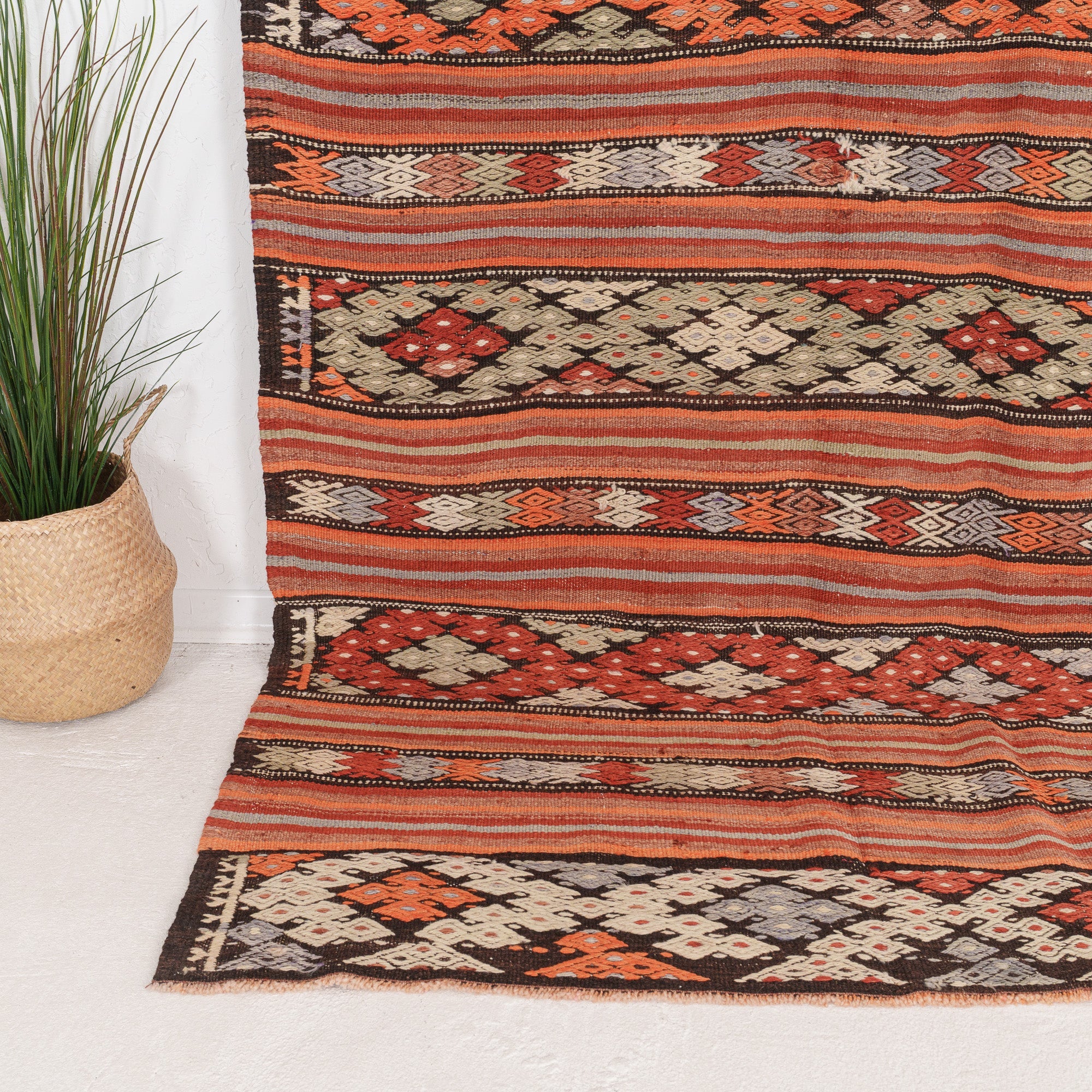 Urielena - Vintage Turkish Area Rug