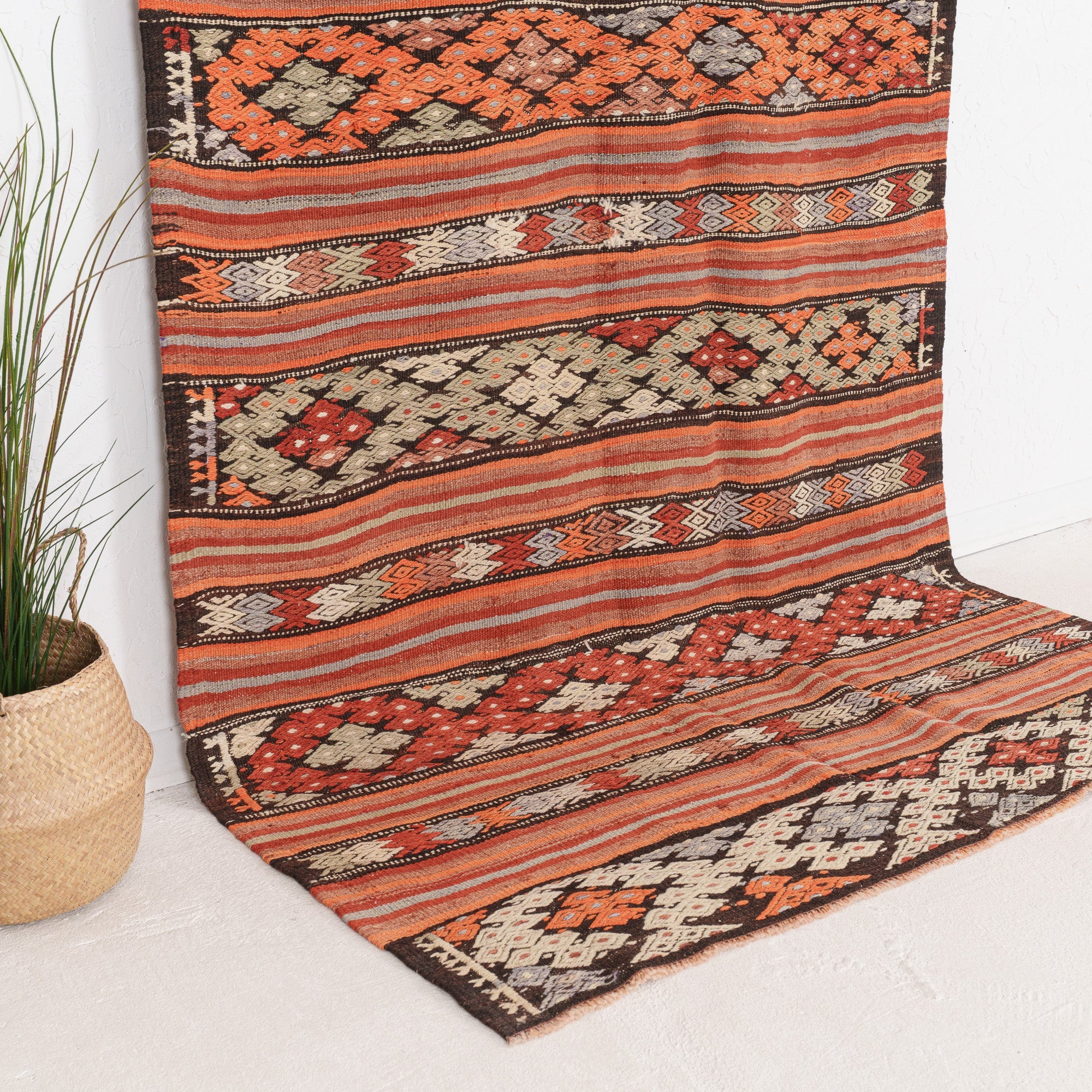 Urielena - Vintage Turkish Area Rug