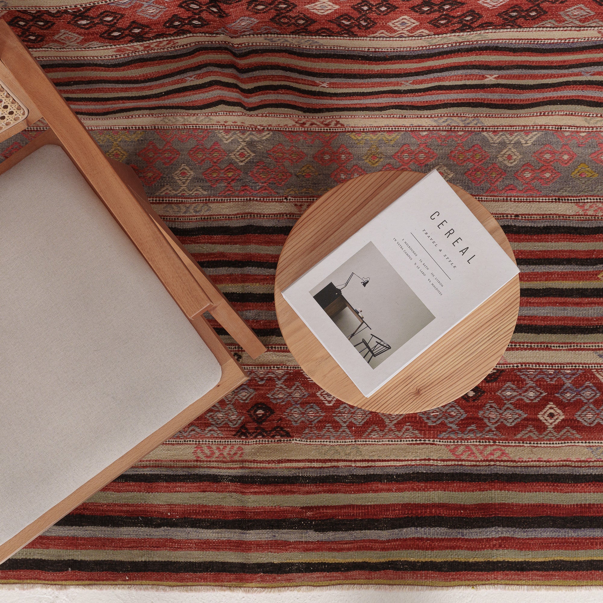 Taelysess - Vintage Turkish Area Rug