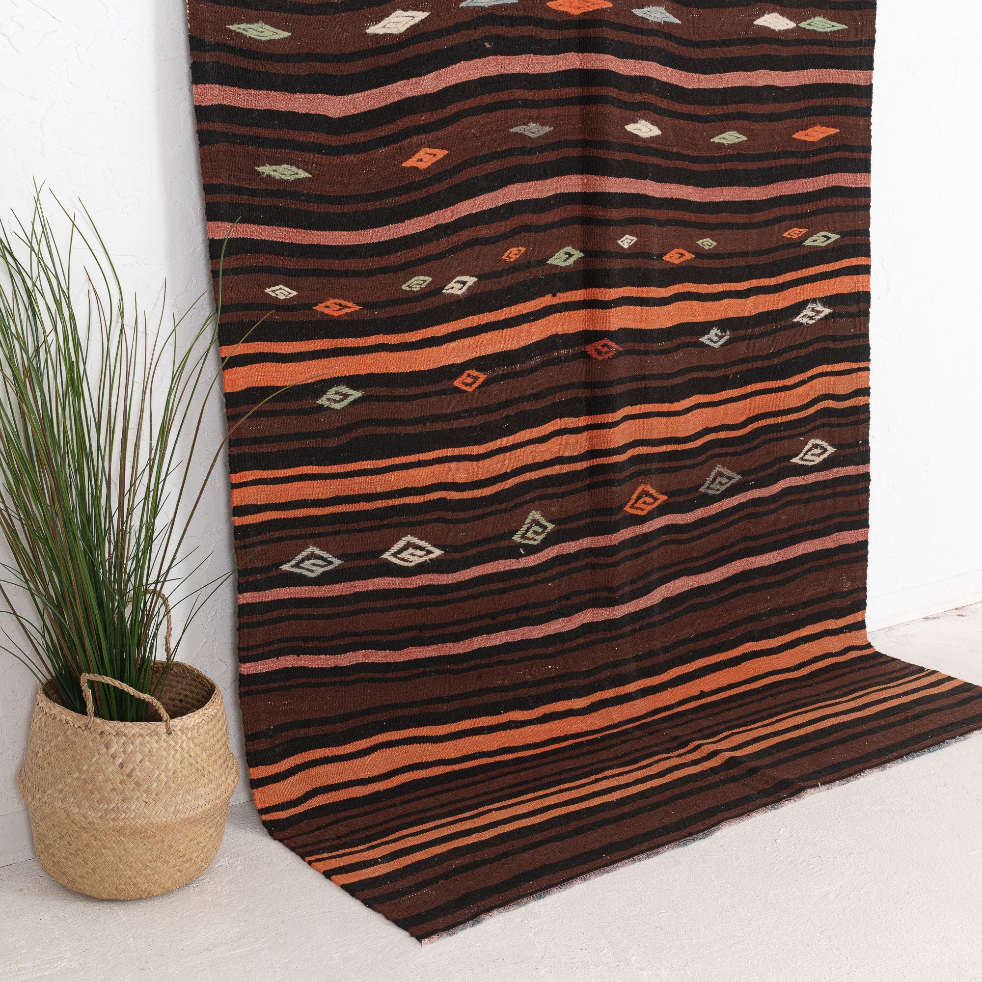 Taelysara - Vintage Turkish Small Rug