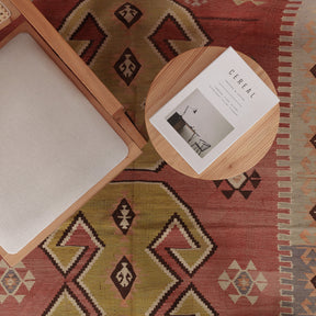 Taelysis - Vintage Turkish Area Rug