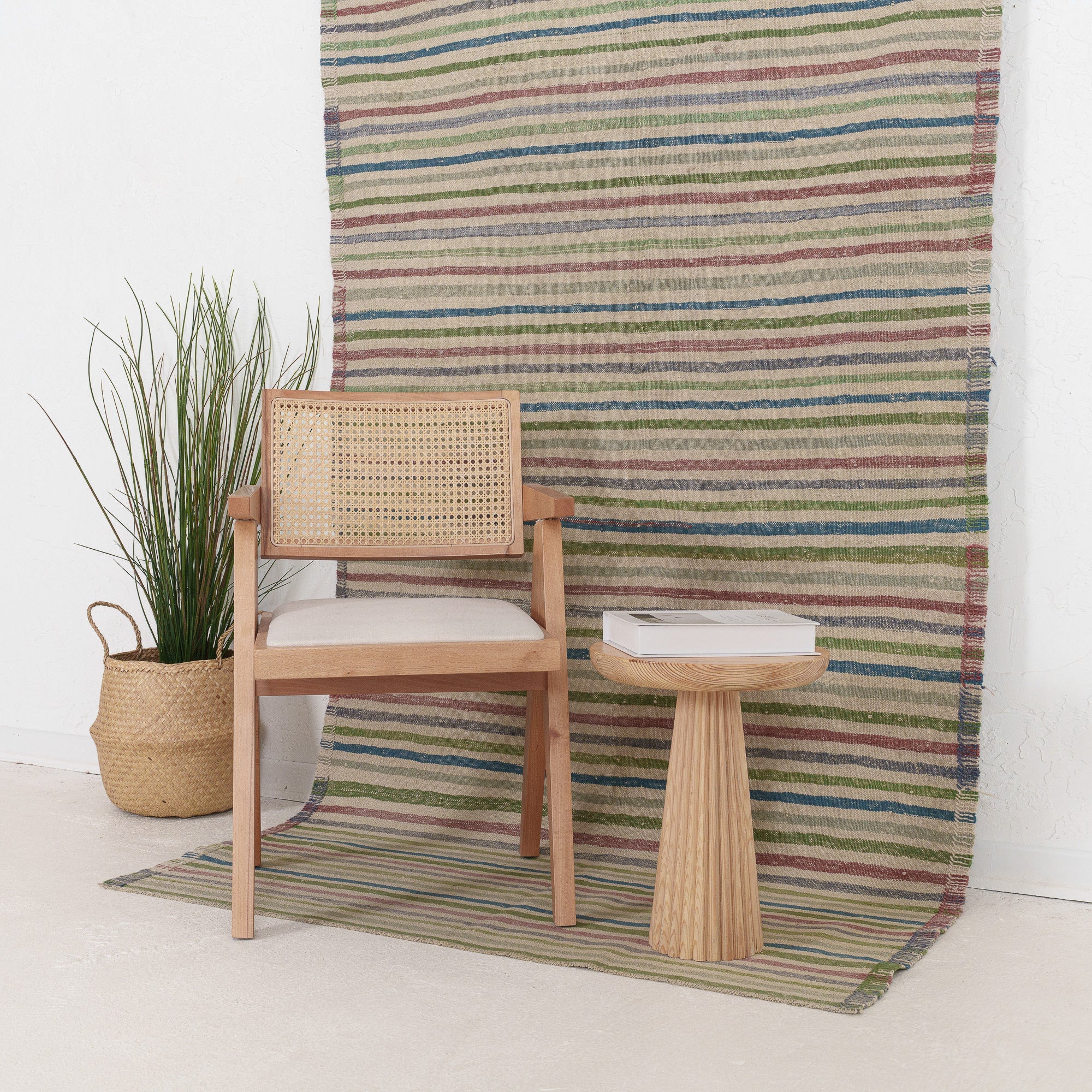 Saerinaria - Vintage Turkish Small Rug