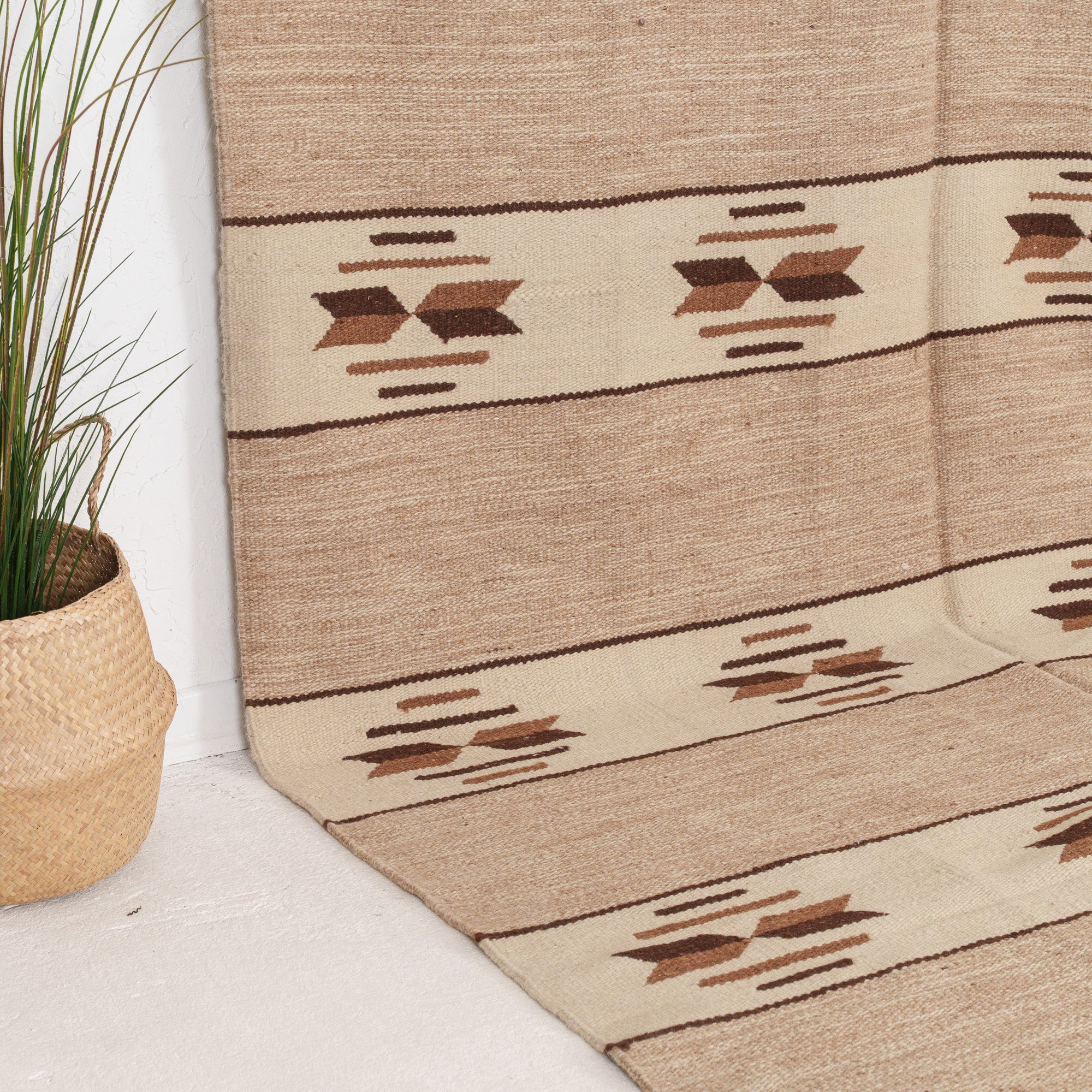 Urielis - Vintage Turkish Area Rug