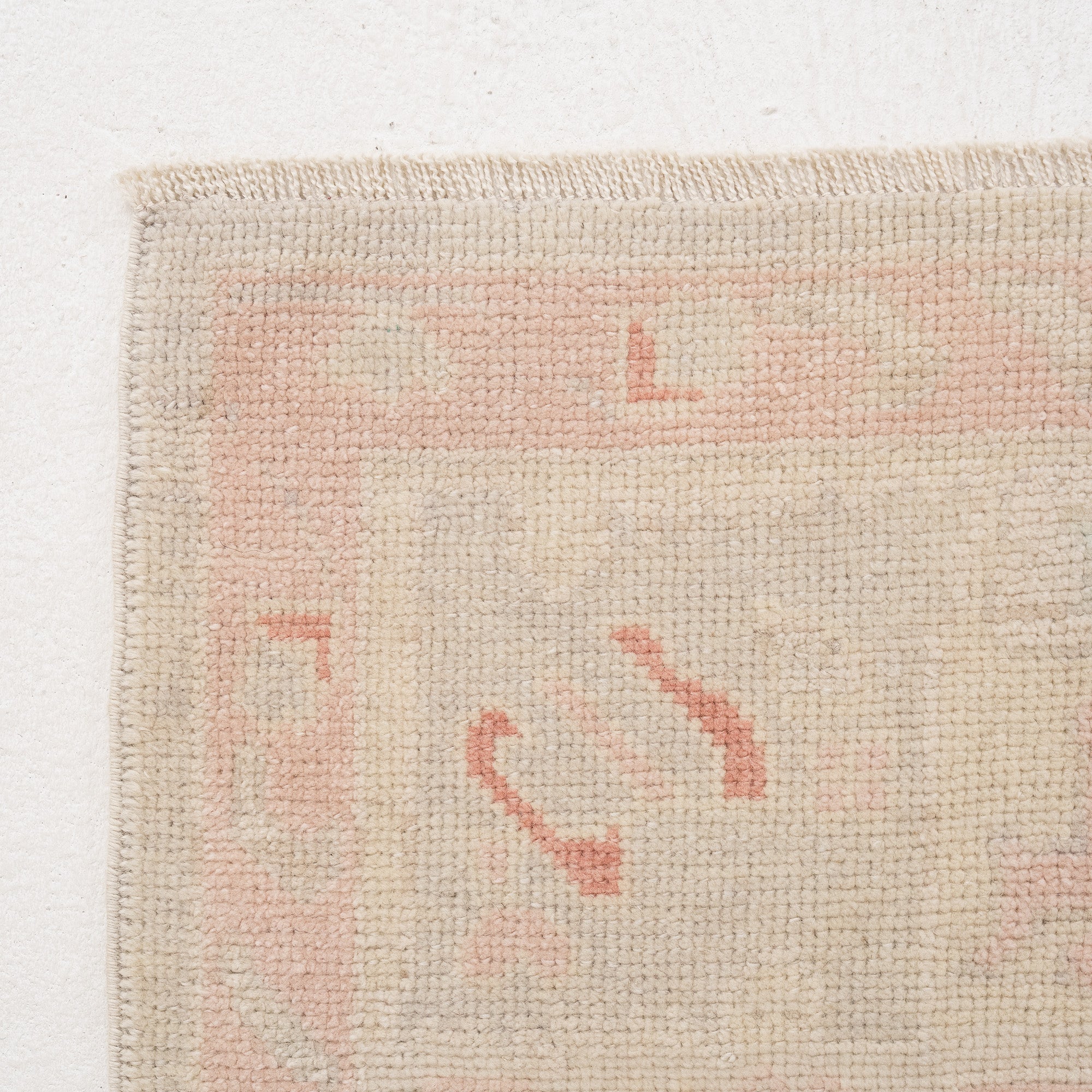 Vionessae - Vintage Turkish Area Rug